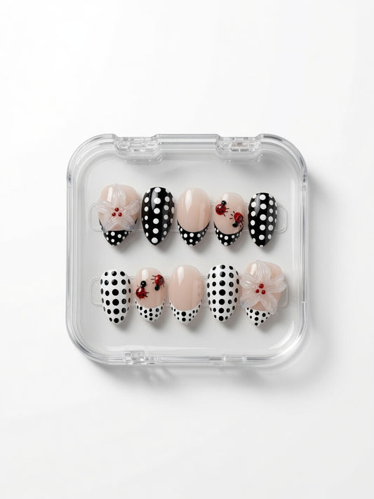 Ladybug Dots